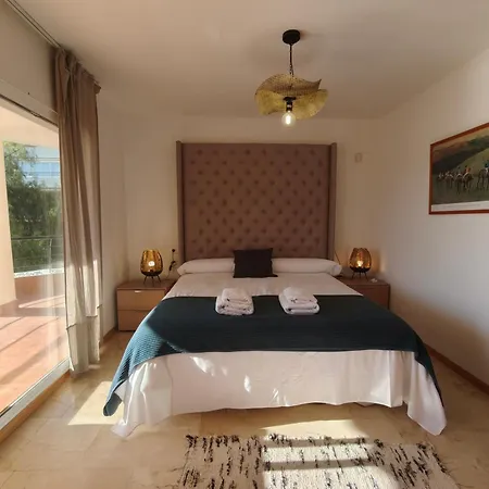 Bonitas Vistas Al Golf Y Piscina En Guadalmina Марбелья