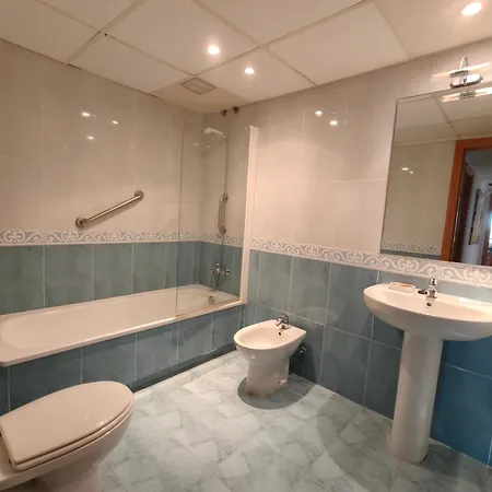 Bonitas Vistas Al Golf Y Piscina En Guadalmina