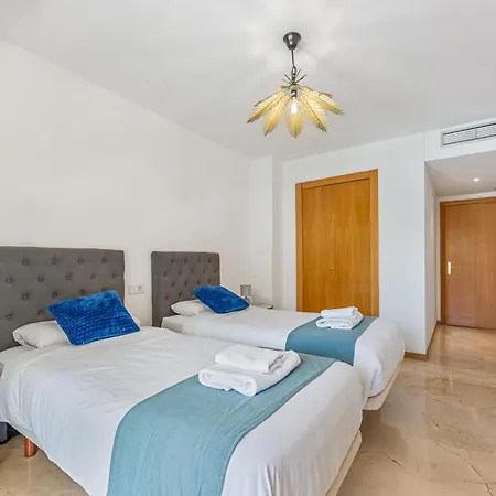 アパート Bonitas Vistas Al Golf Y Piscina En Guadalmina マルベーリャ