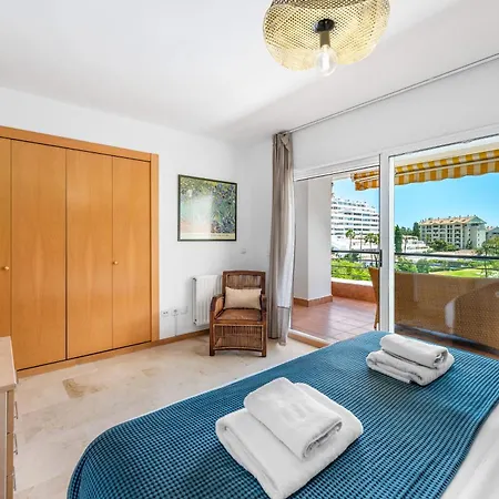 アパート Bonitas Vistas Al Golf Y Piscina En Guadalmina