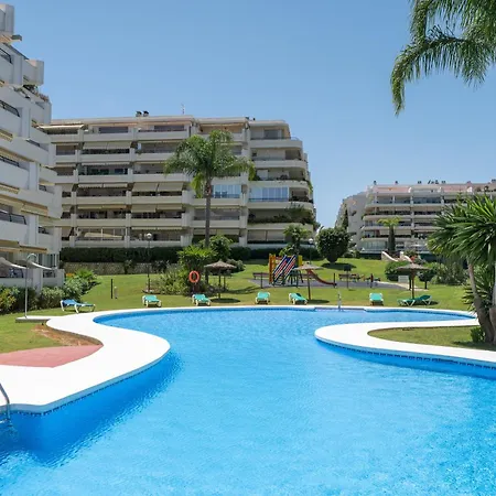 アパート Bonitas Vistas Al Golf Y Piscina En Guadalmina