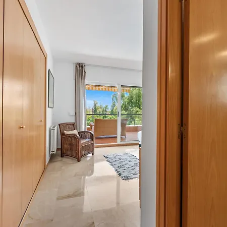 アパート Bonitas Vistas Al Golf Y Piscina En Guadalmina