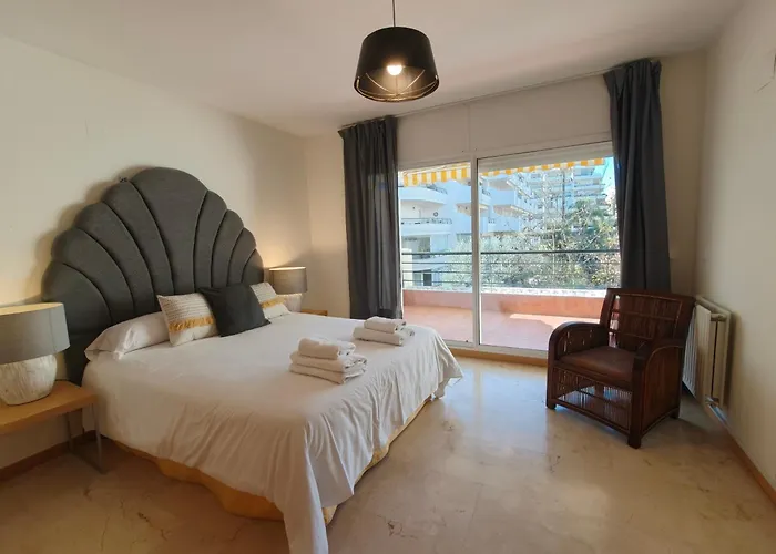 Bonitas Vistas Al Golf Y Piscina En Guadalmina * Marbella