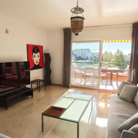 Bonitas Vistas Al Golf Y Piscina En Guadalmina Apartment Marbella