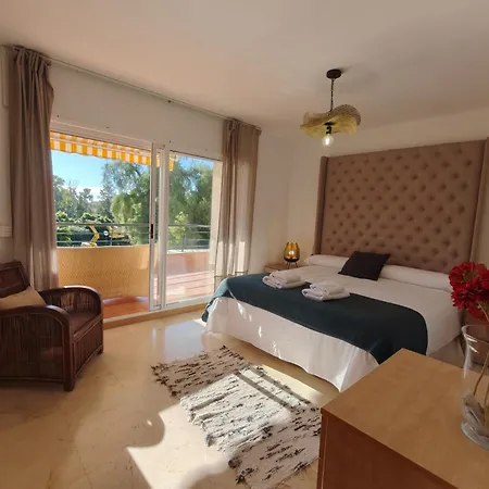 Apartment Bonitas Vistas Al Golf Y Piscina En Guadalmina